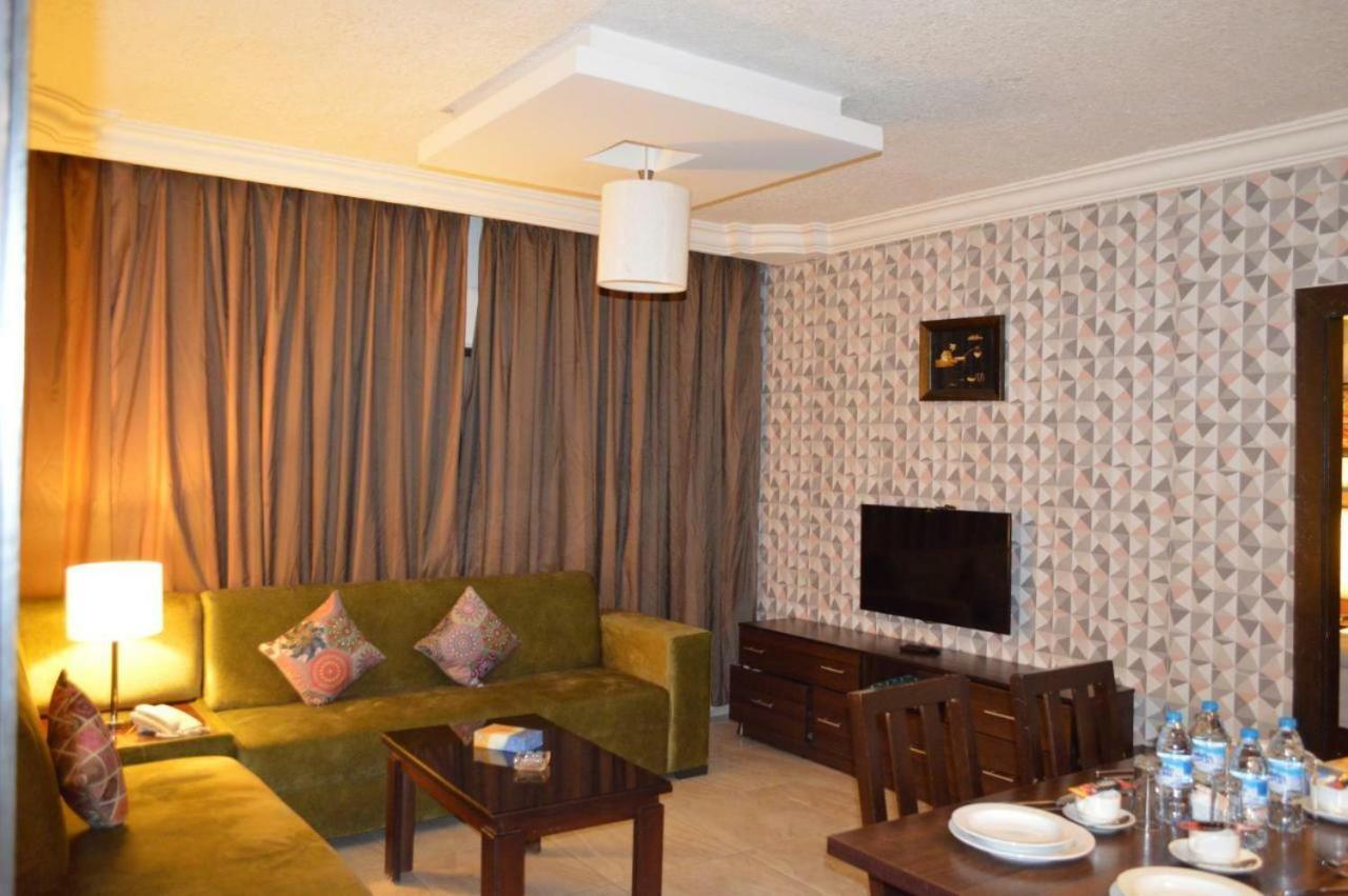 Lancaster Hotel Apartments Dahiet Alrasheed Amman Eksteriør billede