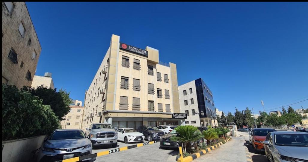 Lancaster Hotel Apartments Dahiet Alrasheed Amman Eksteriør billede