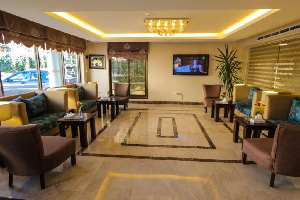 Lancaster Hotel Apartments Dahiet Alrasheed Amman Eksteriør billede